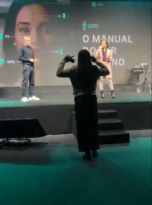 No palco do O Corpo Explica.